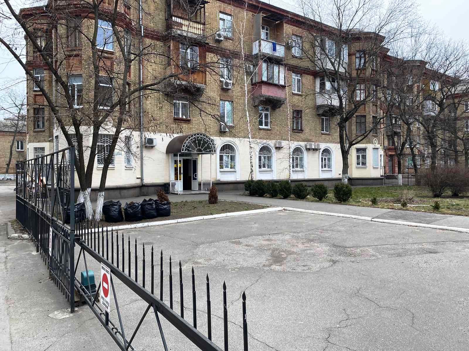 Дарница, ул.Бажова, 375м.кв